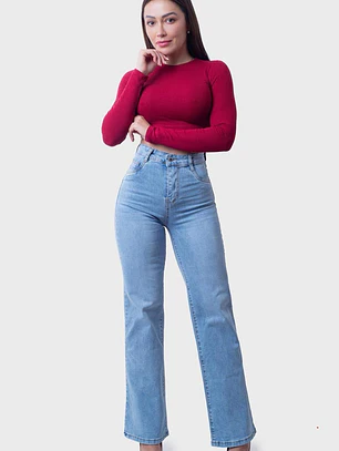 MODELO: CELESTE | WIDE LEG | RECTO