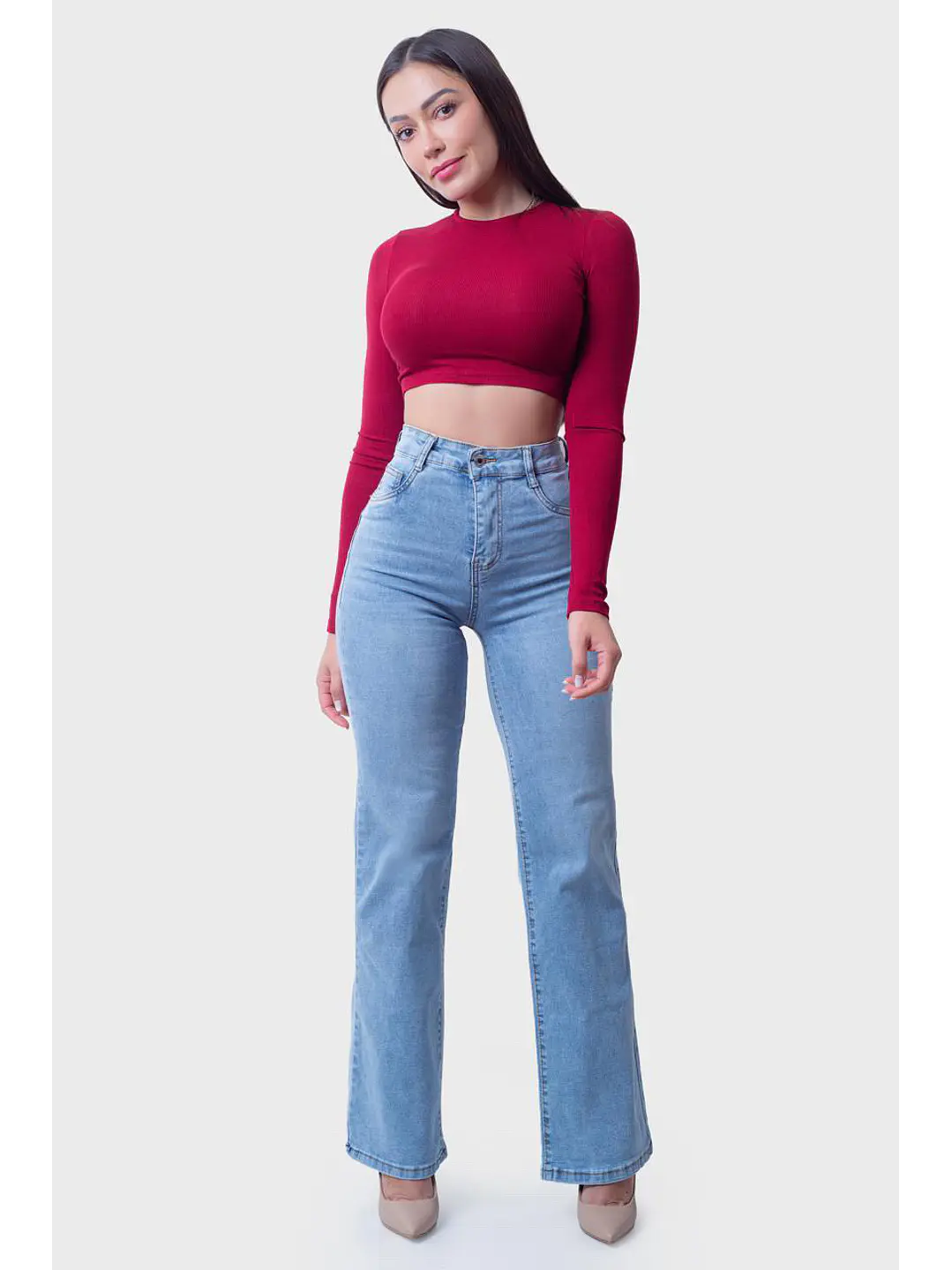 MODELO: CELESTE | WIDE LEG | RECTO 4