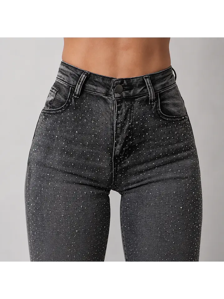 MODELO: MALI | FLARE JEANS CON BRILLOS (TALLAJE PEQUEÑO) 2