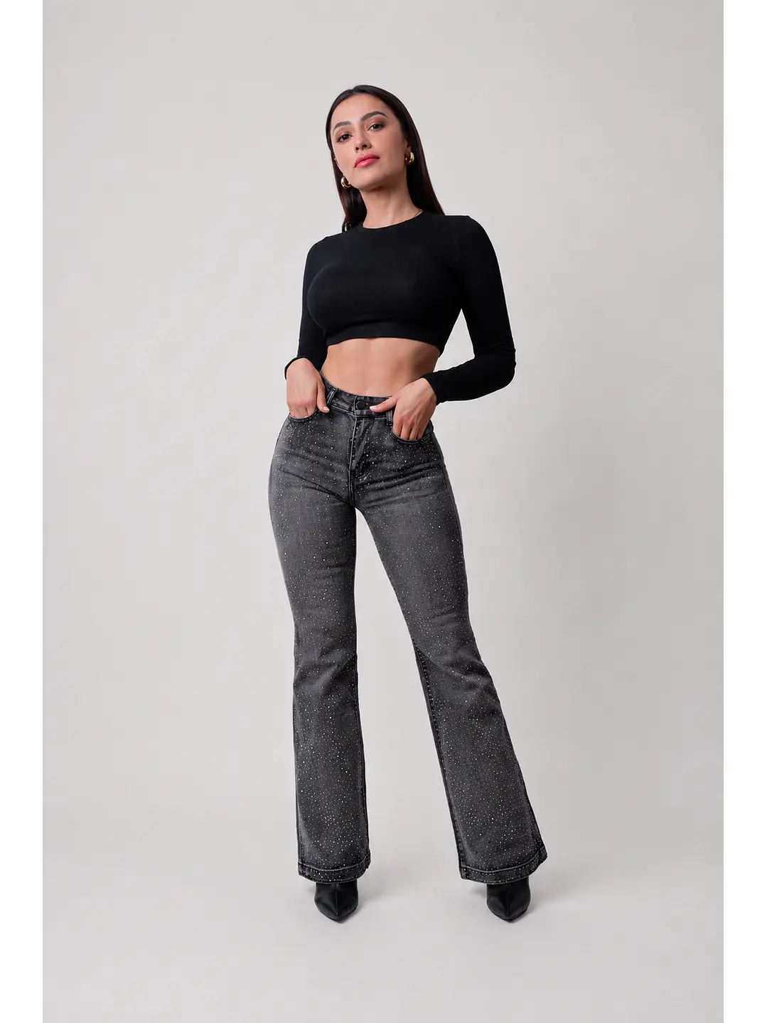 MODELO: MALI | FLARE JEANS CON BRILLOS (TALLAJE PEQUEÑO) 4