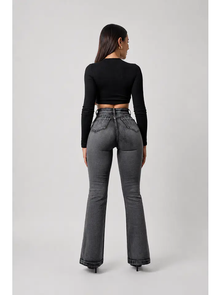 MODELO: MALI | FLARE JEANS CON BRILLOS (TALLAJE PEQUEÑO) 5