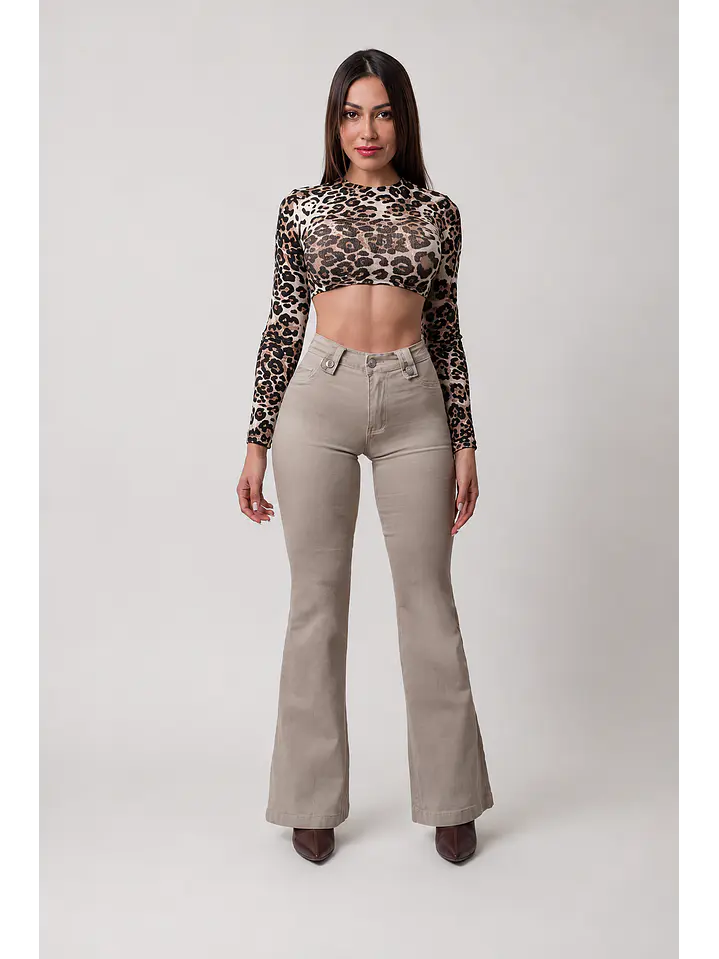 MODELO: JULIETA | FLARE JEANS (TALLAJE PEQUEÑO) 3
