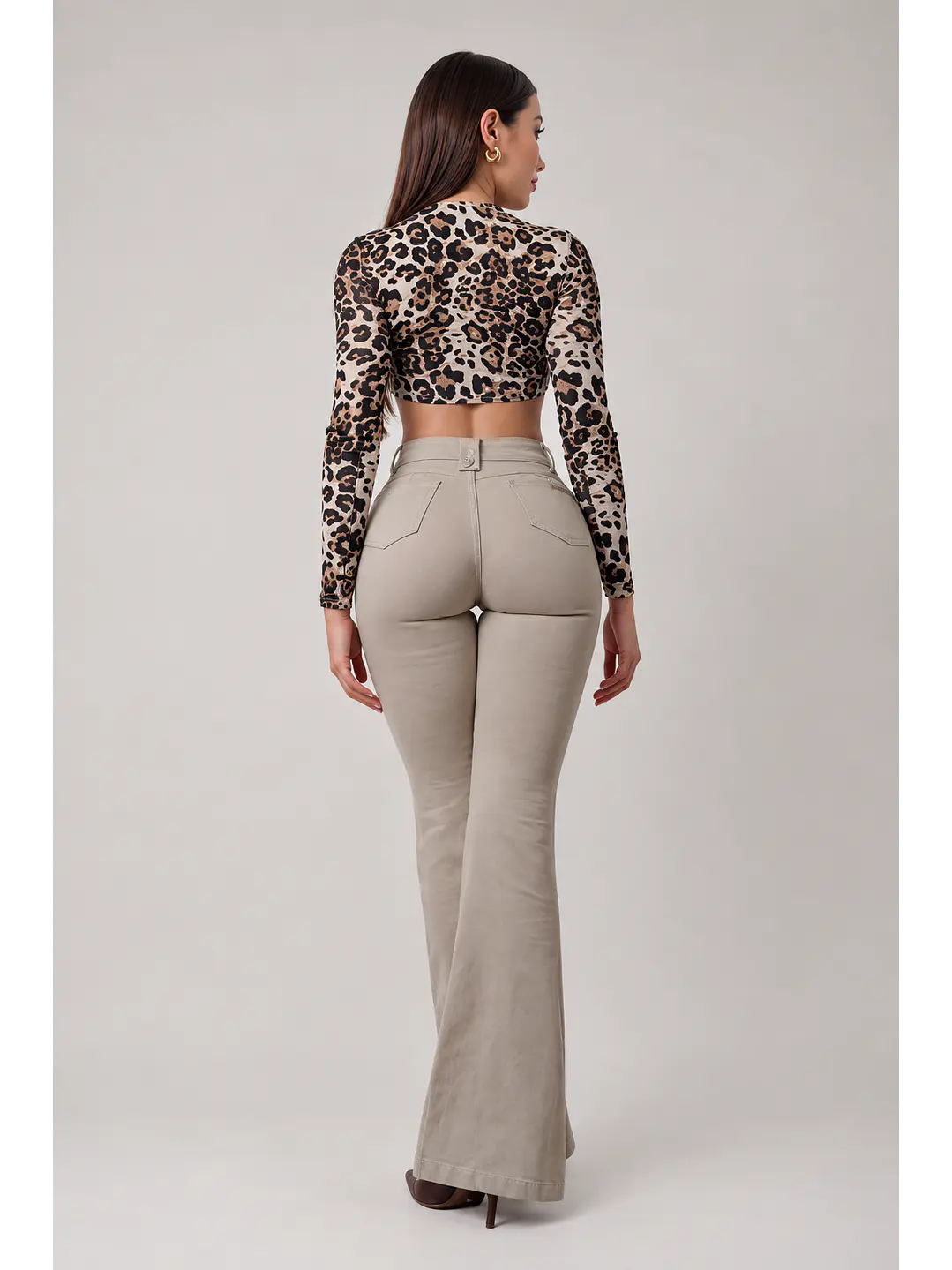 MODELO: JULIETA | FLARE JEANS (TALLAJE PEQUEÑO) 6