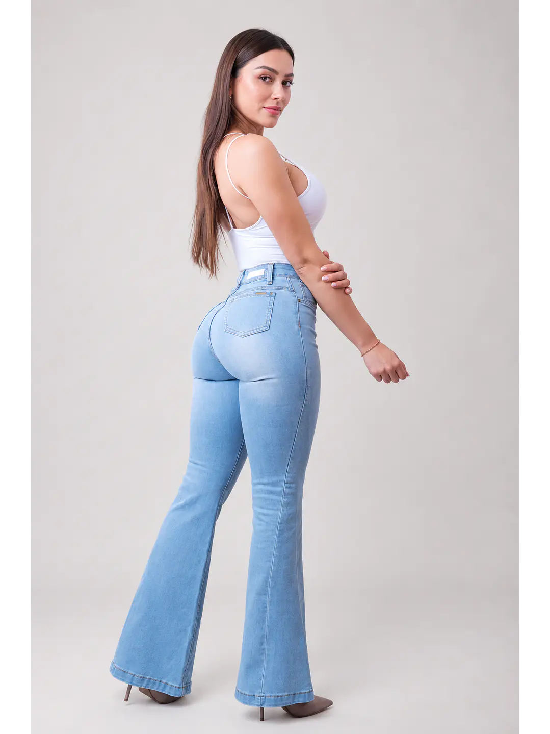 MODELO: SERENA | FLARE JEANS (TALLAJE PEQUEÑO) 4