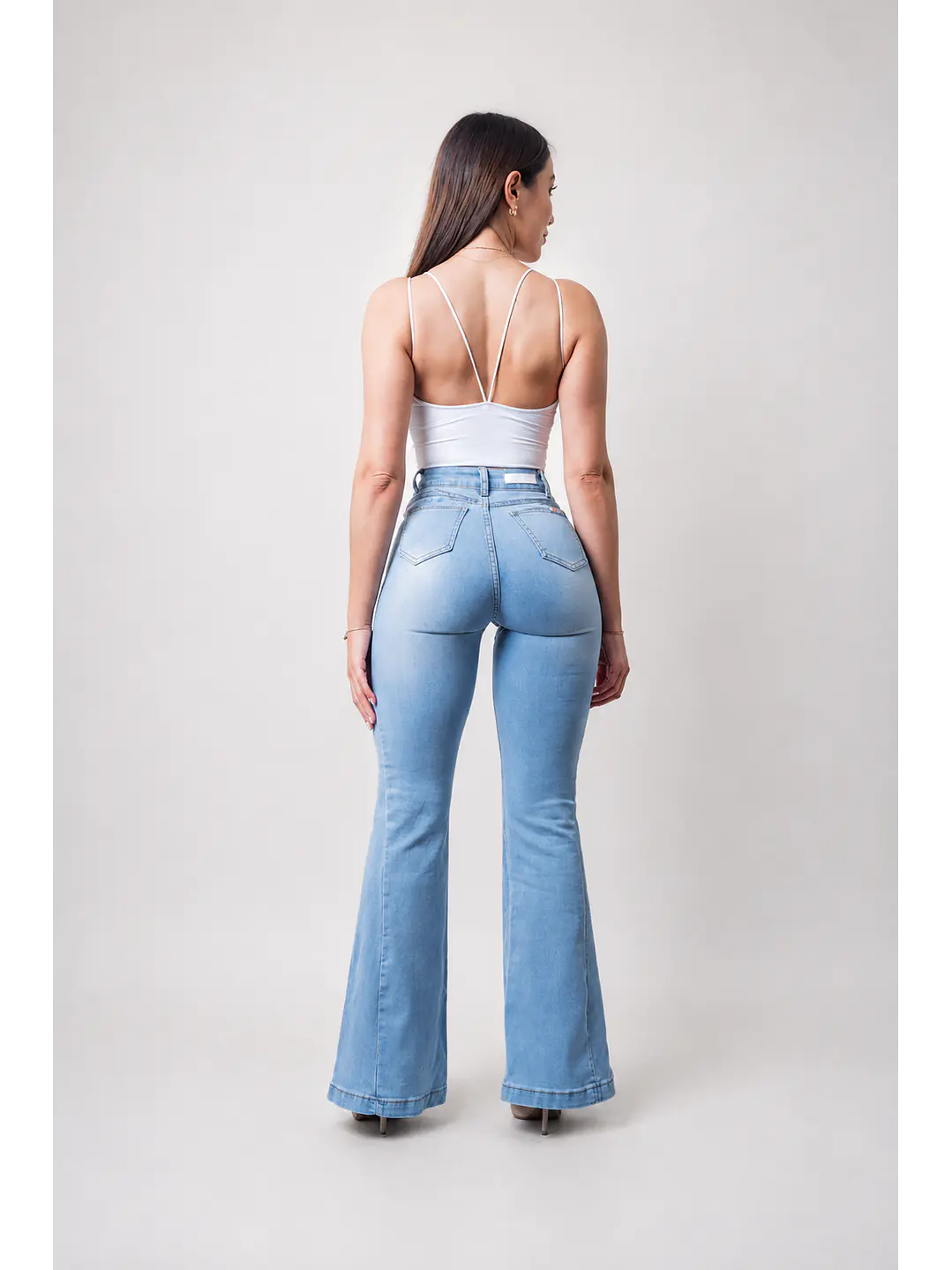 MODELO: SERENA | FLARE JEANS (TALLAJE PEQUEÑO) 5