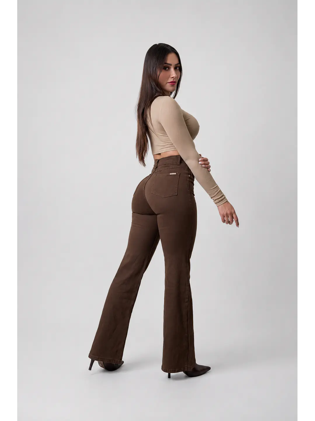 MODELO: VALE | WIDE LEG | RECTO 5