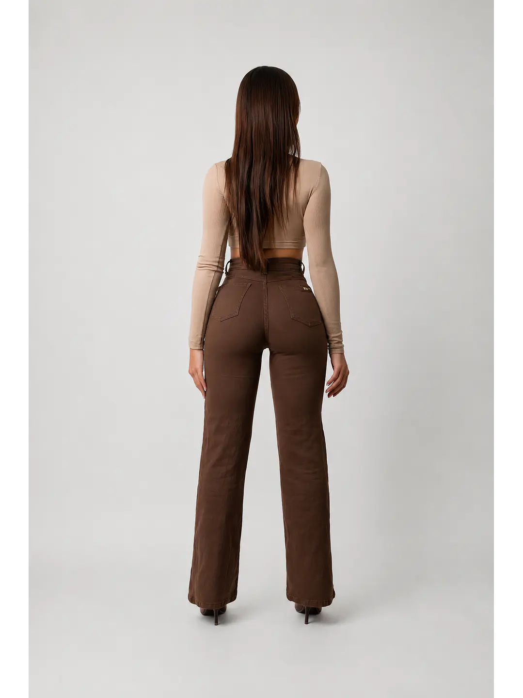 MODELO: VALE | WIDE LEG | RECTO 4