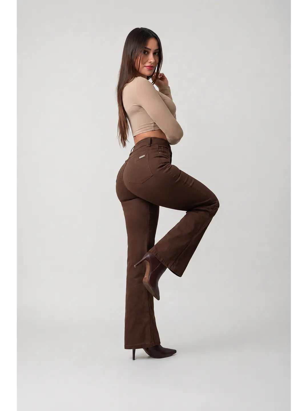 MODELO: VALE | WIDE LEG | RECTO 6
