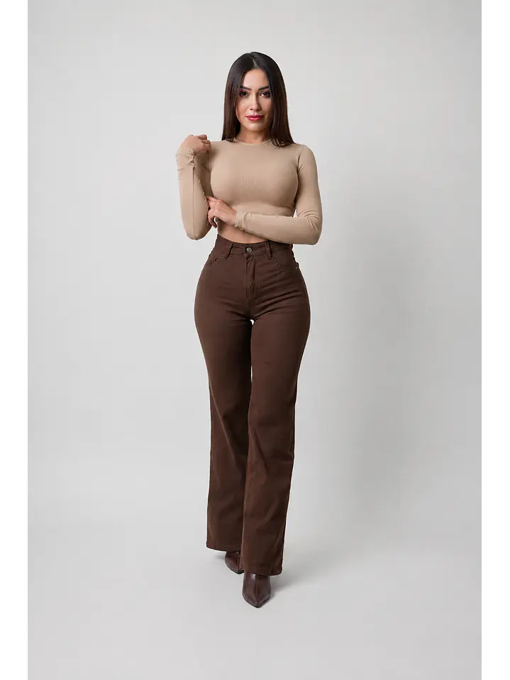 MODELO: VALE | WIDE LEG | RECTO 3