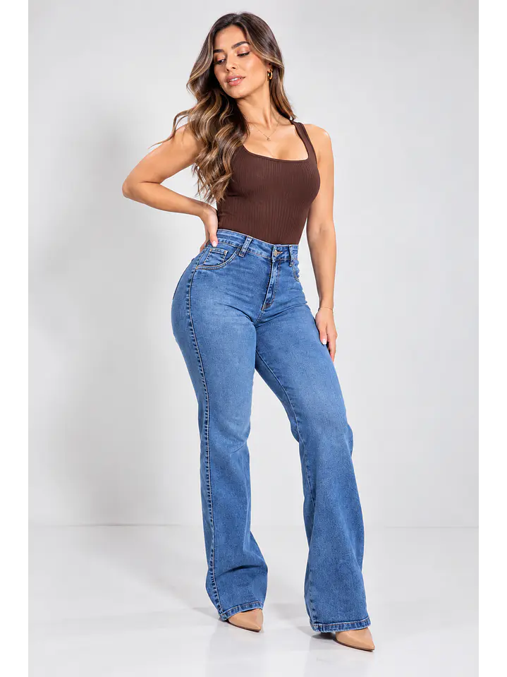 MODELO: AMBAR | WIDE LEG | CORTE RECTO 3