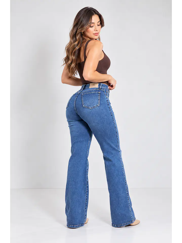 MODELO: AMBAR | WIDE LEG | CORTE RECTO 2