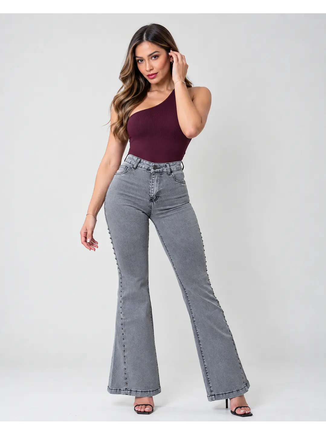 MODELO: GREY | FLARE JEANS (TALLAJE PEQUEÑO) 1