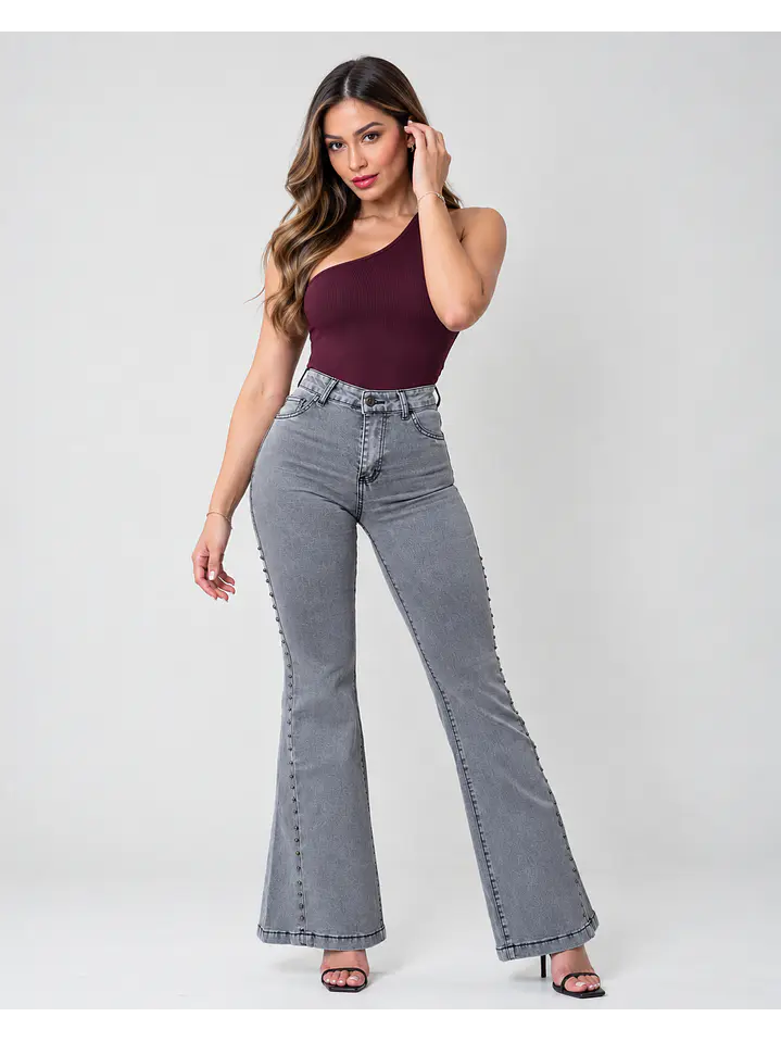 MODELO: GREY | FLARE JEANS (TALLAJE PEQUEÑO) 1