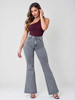 MODELO: GREY | FLARE JEANS (TALLAJE PEQUEÑO)