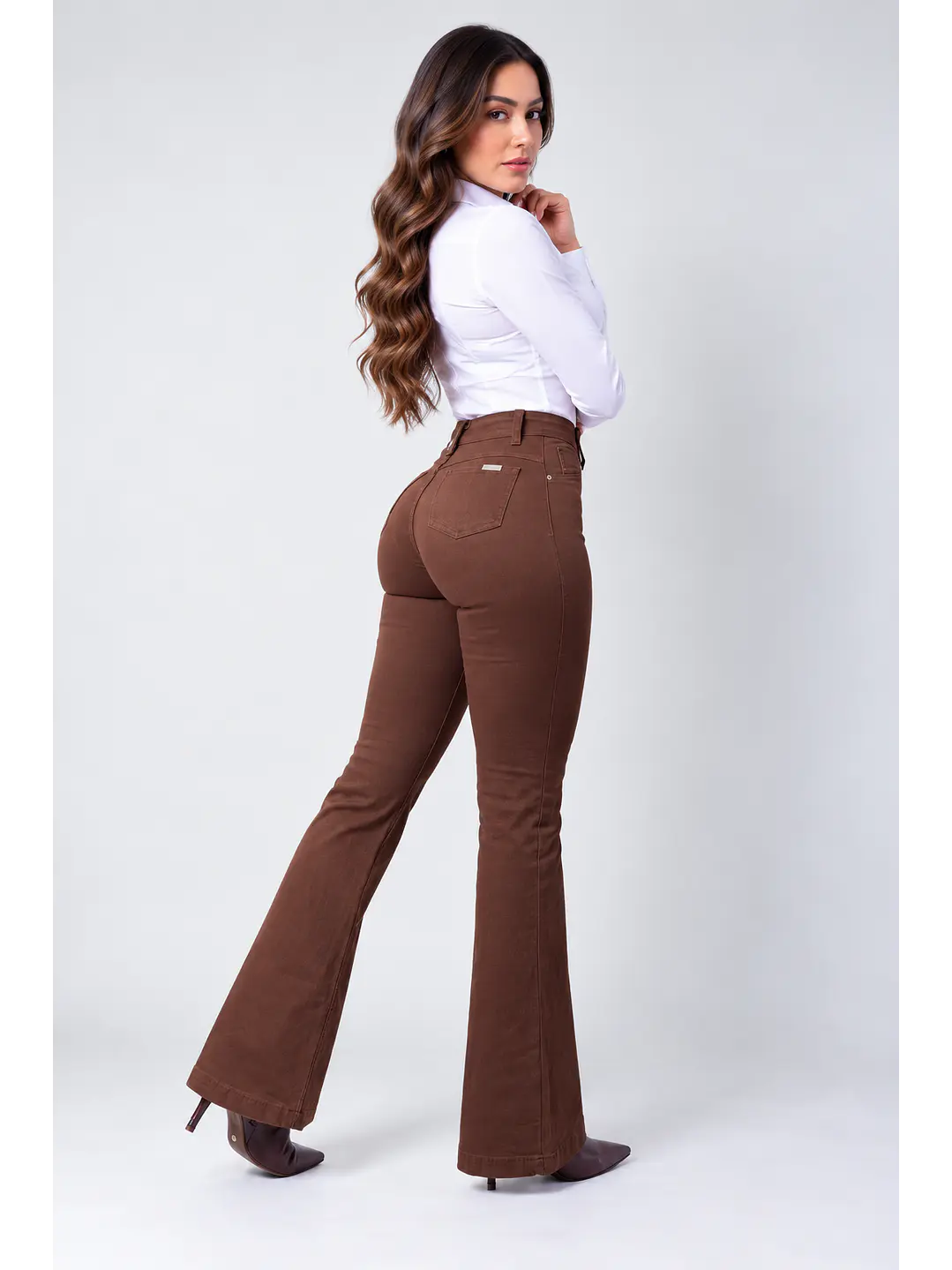MODELO: MOCA II | FLARE JEANS (TALLAJE PEQUEÑO) 2