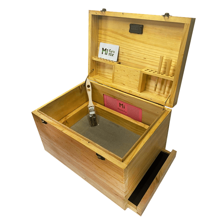 🧰 Mi Cura Box Productos MI – Curado, manicura y kief en una sola caja 1