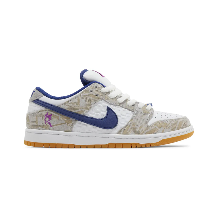 Rayssa Leal x Dunk Low SB 1