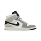 Air Jordan 1 Mid SE 