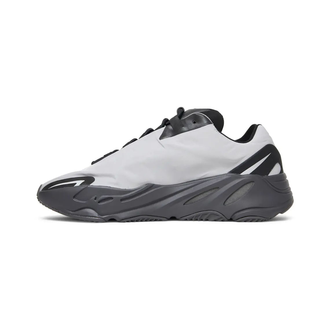 Yeezy Boost 700 MNVN 