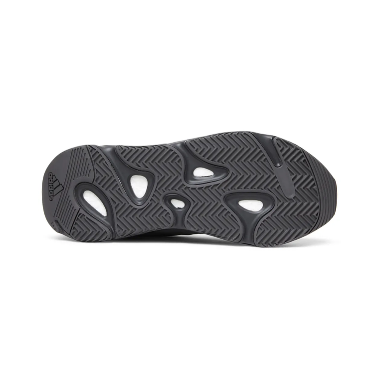 Yeezy Boost 700 MNVN 