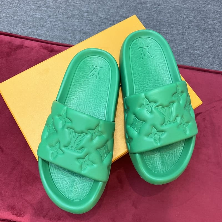 Louis Vuitton Waterfront Green Slippers 4