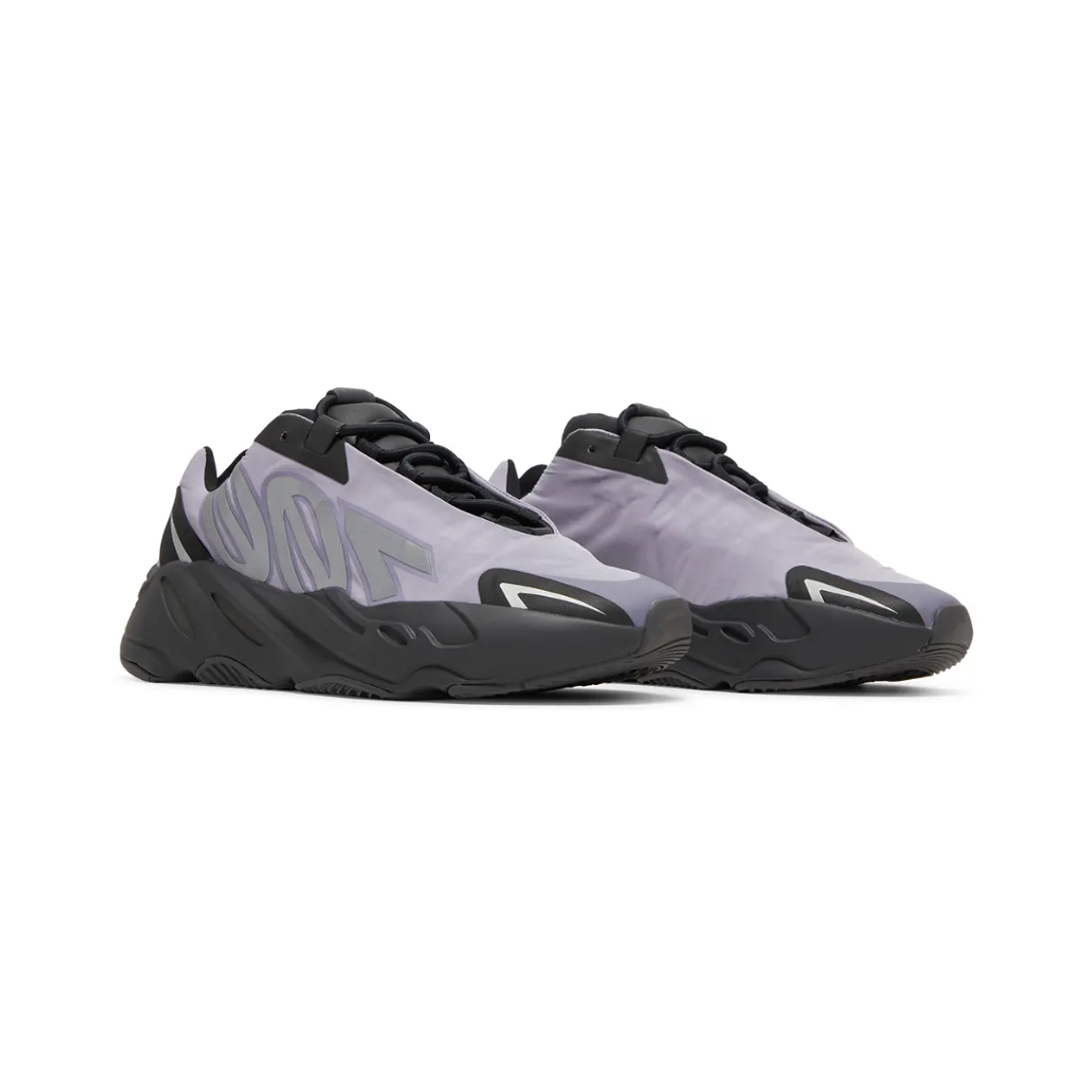 Yeezy Boost 700 MNVN 