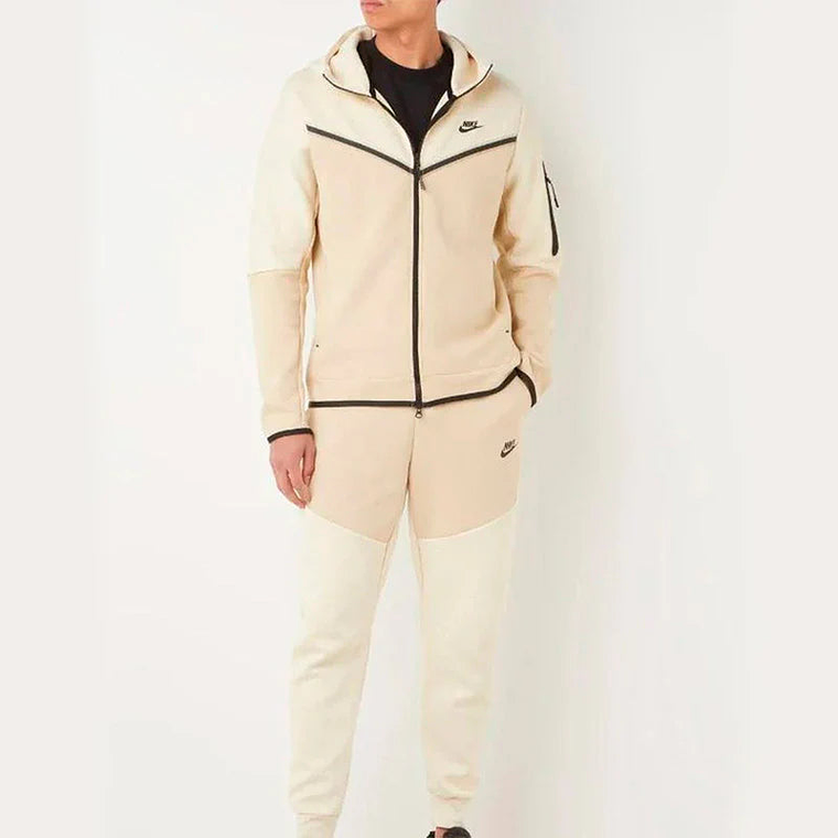 Nike Tech Fleece Cream 1