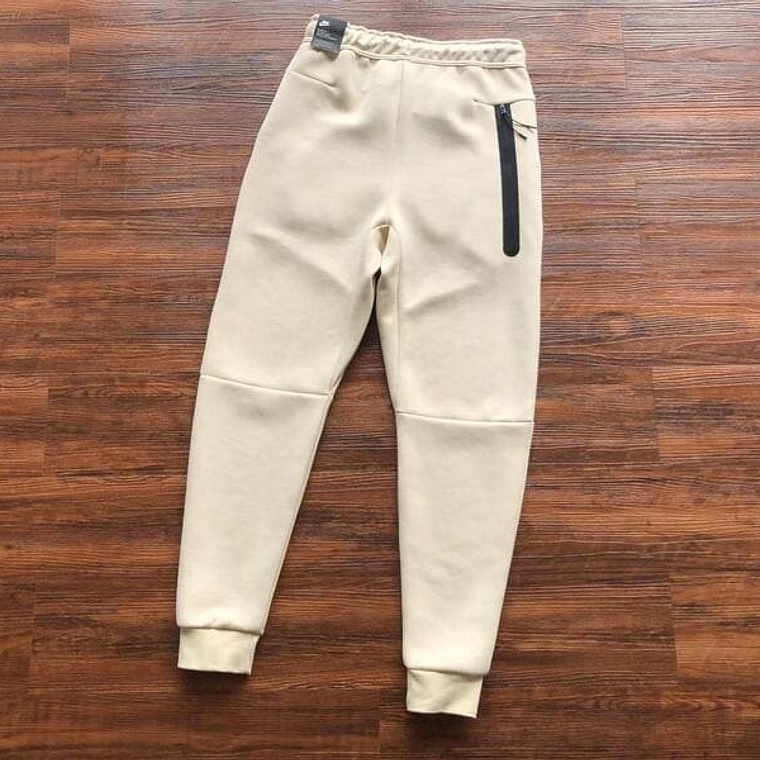 Nike Tech Fleece Cream 3