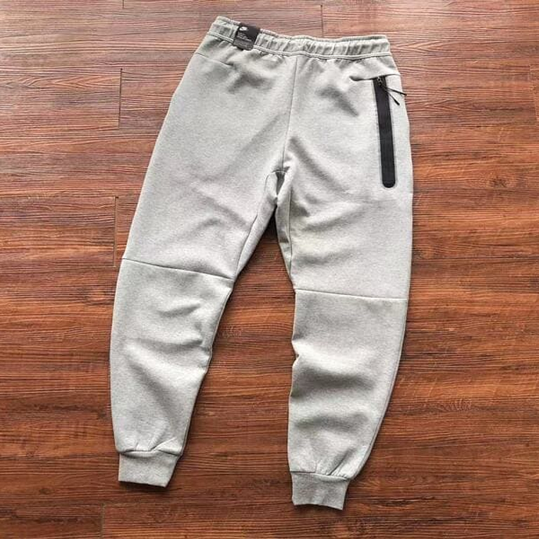 Nike Tech Fleece Light Grey 7