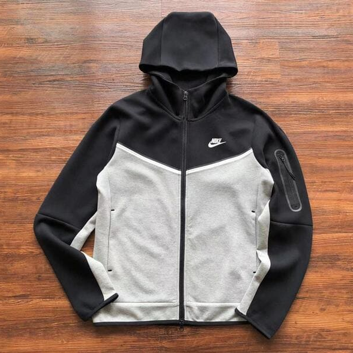 Nike Tech Fleece Black & Grey 2