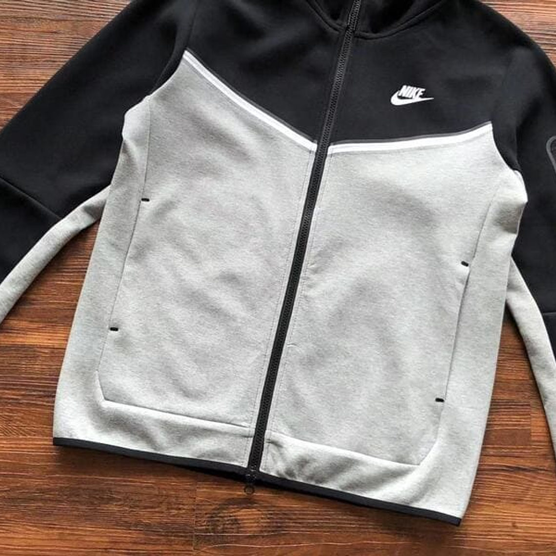 Nike Tech Fleece Black & Grey 3