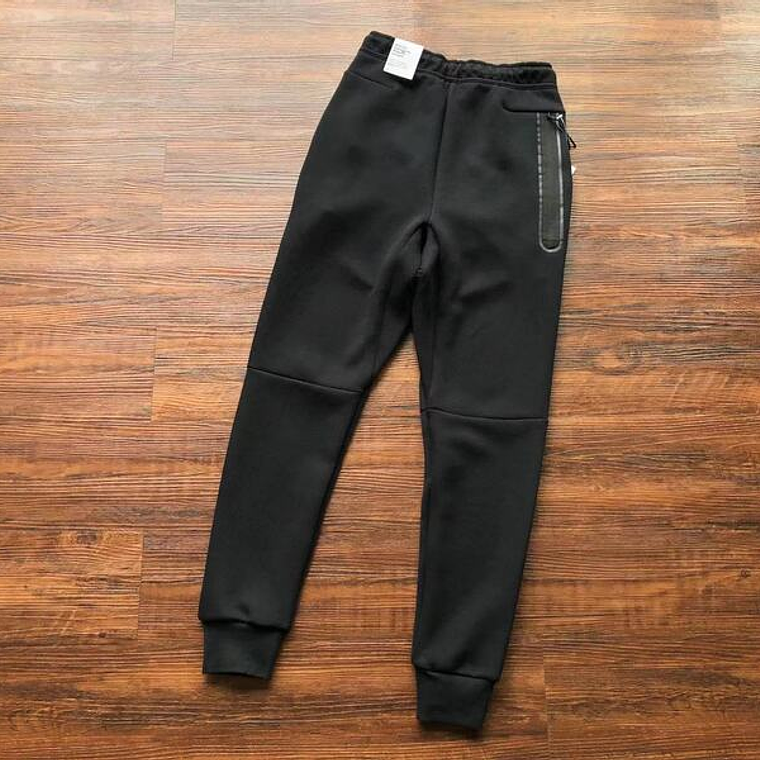 Nike Tech Fleece Black 8