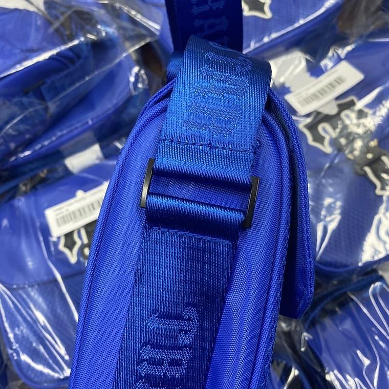 Trapstar Irongate Blue Bag 4