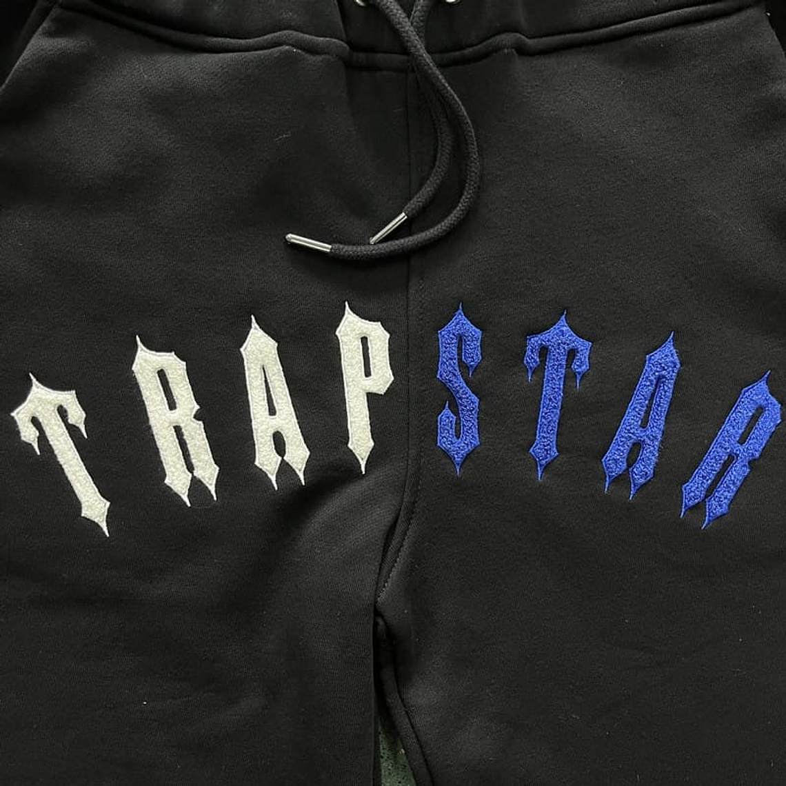 Trapstar Irongate Arch Chenille Summer Set 4