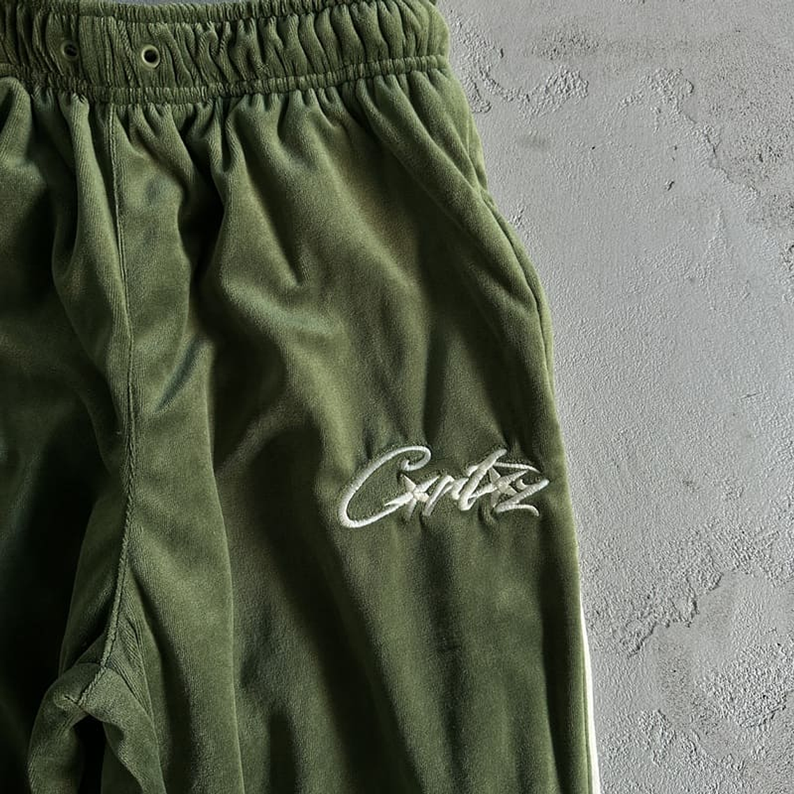 Corteiz Green Velour Set 9