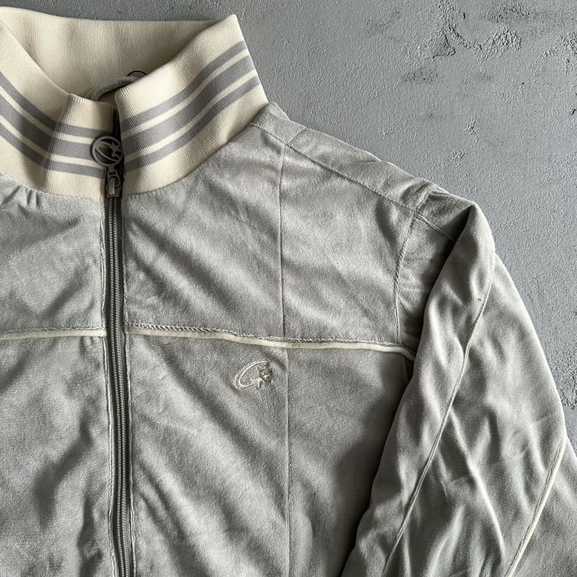 Corteiz Grey Velour AMG Set 8