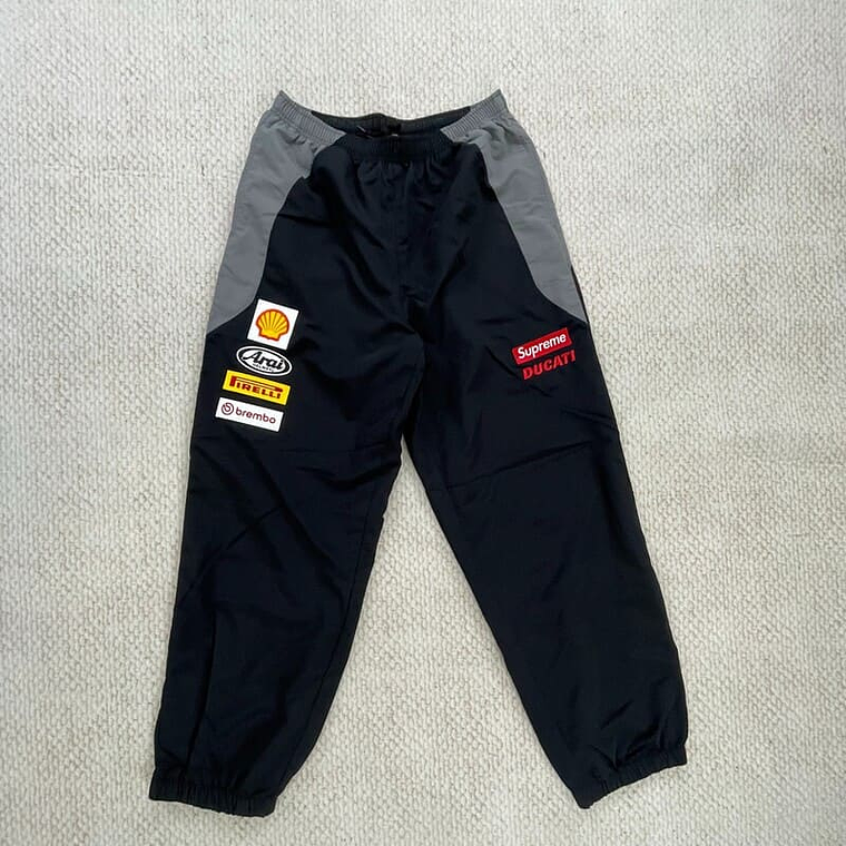 SUPREME x Ducati Black Set 3