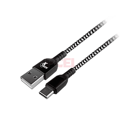 Cable XTech XTC-511, USB 2.0 a USB-C de 1.8 metros. Color Blanco/Negro.