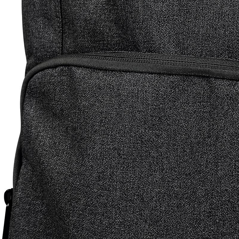 Mochila Klip Xtreme (para Notebook hasta 15.6“) Polyester, Negro KNB-577BK 4