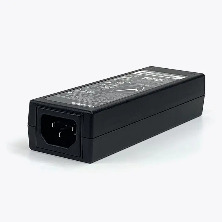 Inyector PoE Aruba R8W31A Instant On (Midspan, 15.4W) 1