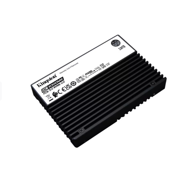 Disco Duro 3.84TB Interno SSD Kingston  2