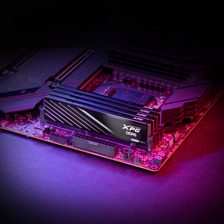 Memoria Ram 16GB DDR5 5600Mhz CL46 UDimm XPG Lancer Blade 4