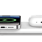 Base de carga 2 en 1 inalambrica plana Qi2 con USB-C Belkin blanca - Miniatura 2