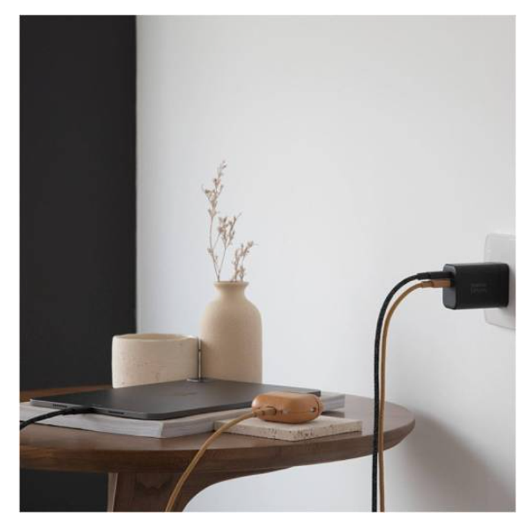 Cargador 45W con carga rápida Native Union blanco 2