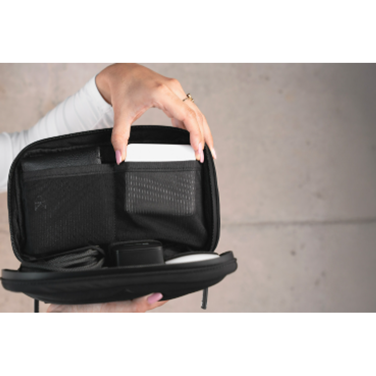 Organizador de Tecnología Klip Xtreme KTO-350  5