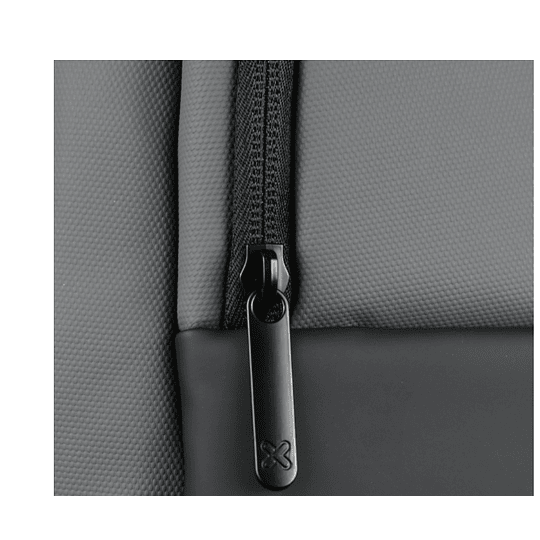 Mochila de 15.6“ Klip Xtreme - Gris Oscuro - KNB-896GR