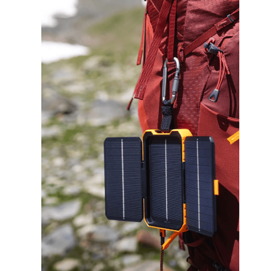 Batería Rugged  Solar 10.000 mAh 20W Xtreme Series Xtorm  Naranjo
