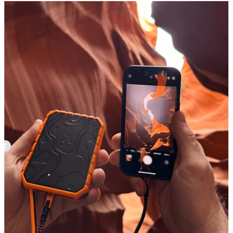 Batería Rugged 10.000 mAh 20W Xtreme Series Xtorm - Naranjo 5