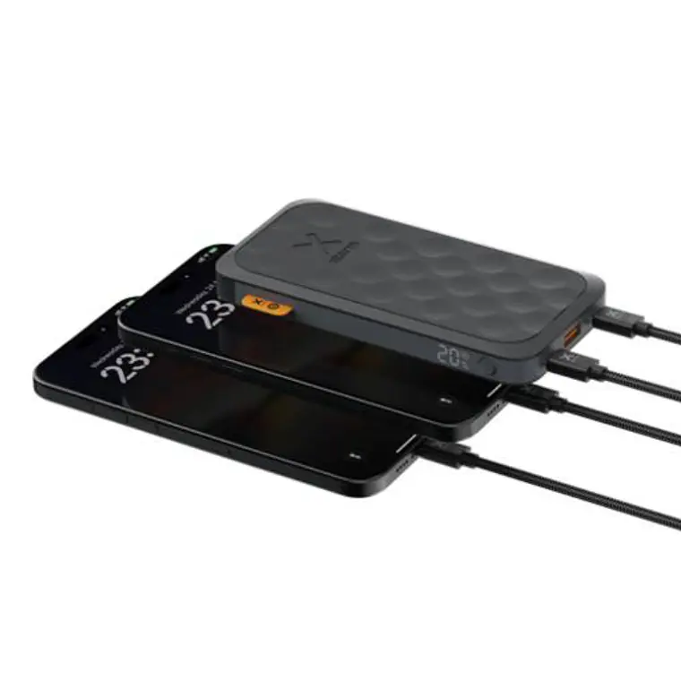 Batería 10.000 mAh 2xUSB-C 1xUSB-A 20W Fuel Series Xtorm negro medianoche 8