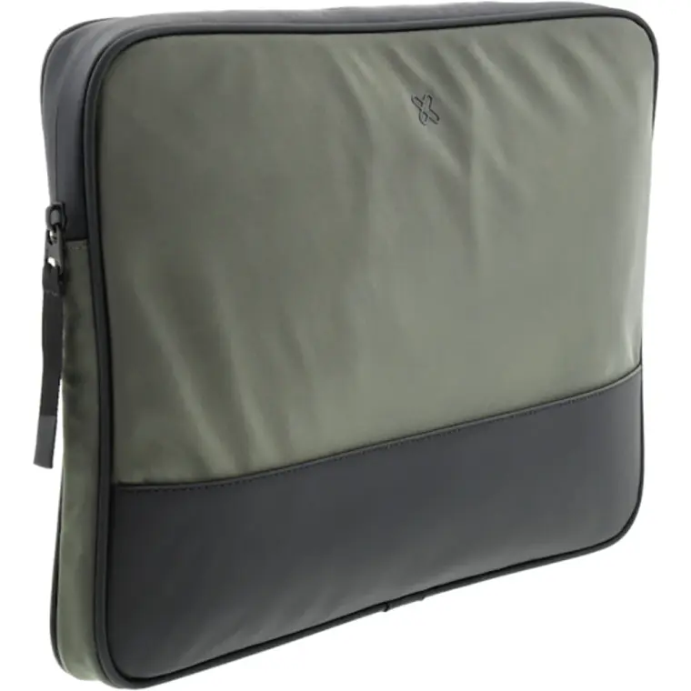 Funda para Laptop 16“ Klip Xtreme Aurum KNS-760 Repelente al Agua 1